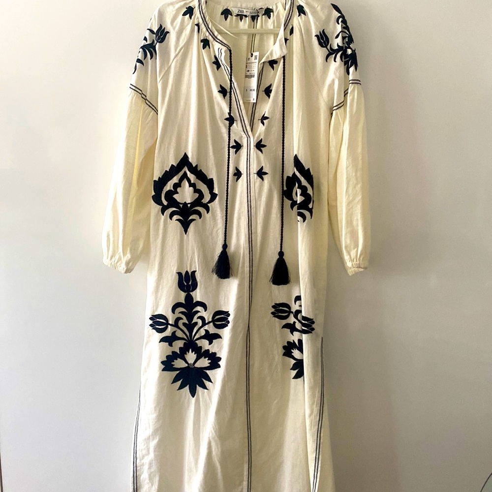 Zara NWT kaftan with a belt purchased separately to match thrown in